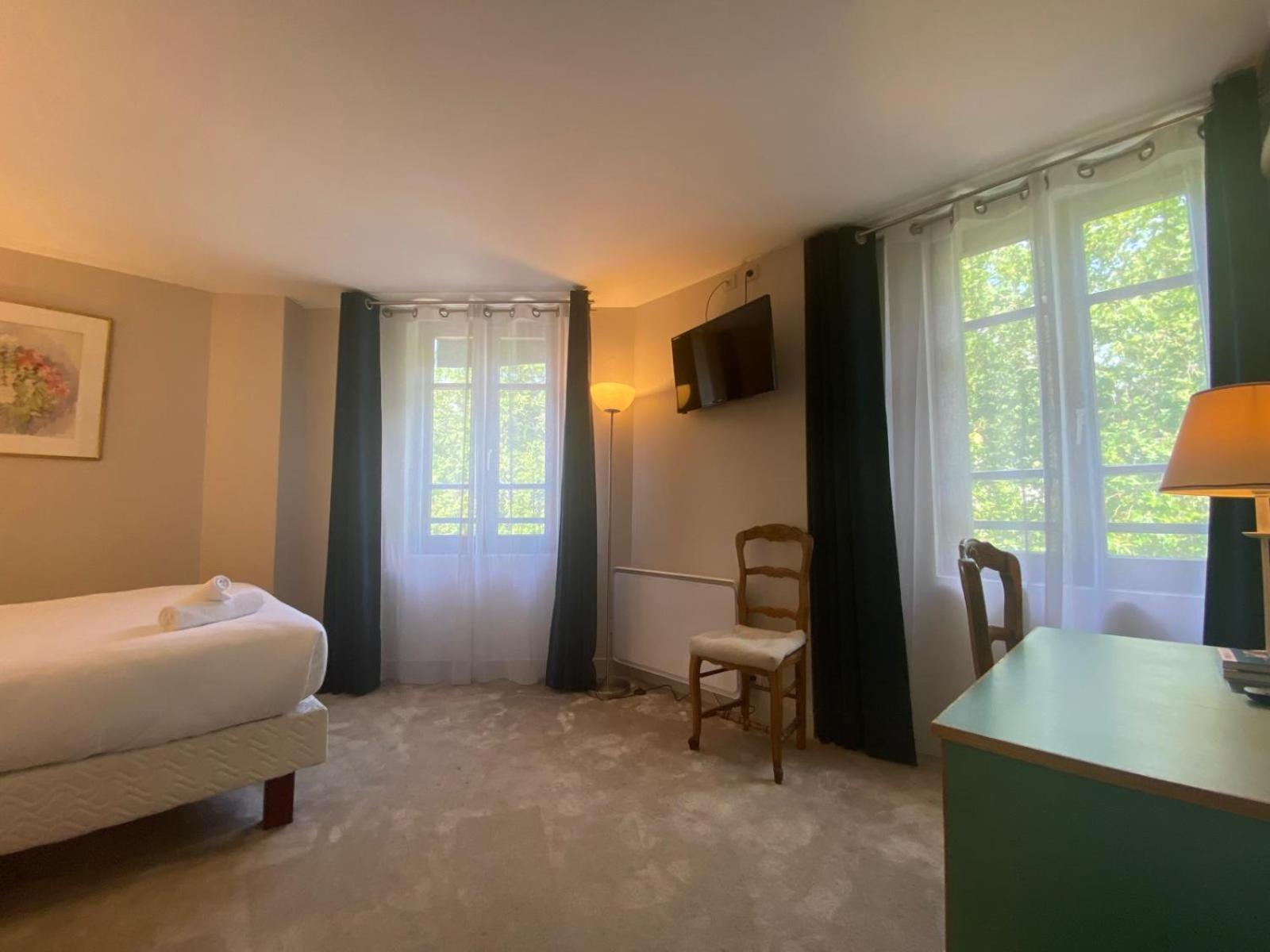 Hotel Paris Vesinet- Logis Hotel Restaurant Le Vésinet Eksteriør billede